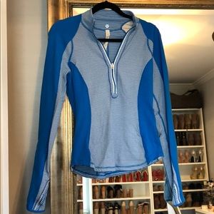 Barely Worn LULULEMON Long Sleeve Quarter Zip